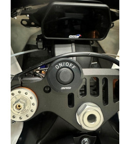 Interrupteur de contact ON/OFF racing Yamaha R7 21- | GYTR GYTR70N0FFS0